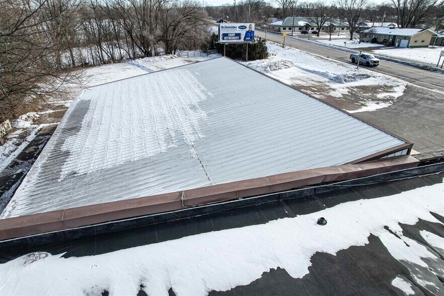 More Photos Of 604 E Wisconsin St, Sparta Industrial For Sale