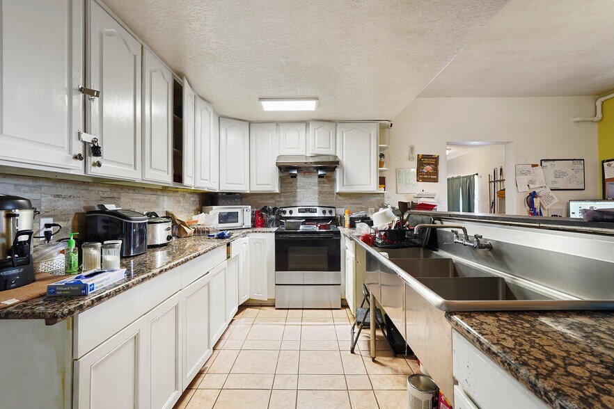 More Photos Of 3130 Vista Grande Dr NW, Albuquerque Assisted Living For Sale