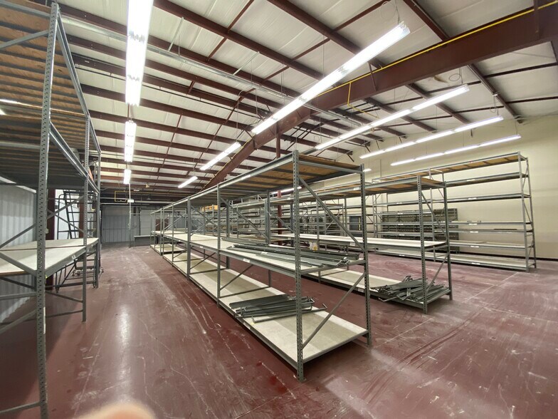 More Photos Of 108 Asheville Commerce Pky, Candler Light Manufacturing For Lease