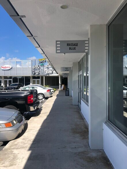 More Photos Of 17005-17051 S Dixie Hwy, Miami Unknown For Lease