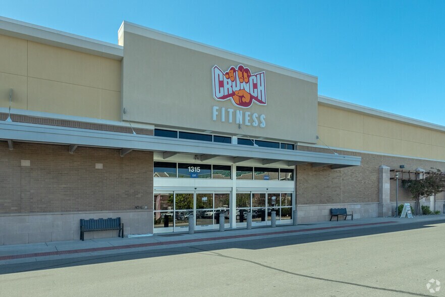 More Photos Of 1315 Scheels Dr, Sparks Freestanding For Sale