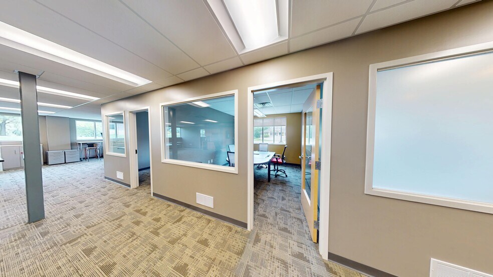 More Photos Of 3344 Grand Ridge Dr NE, Grand Rapids Medical For Lease
