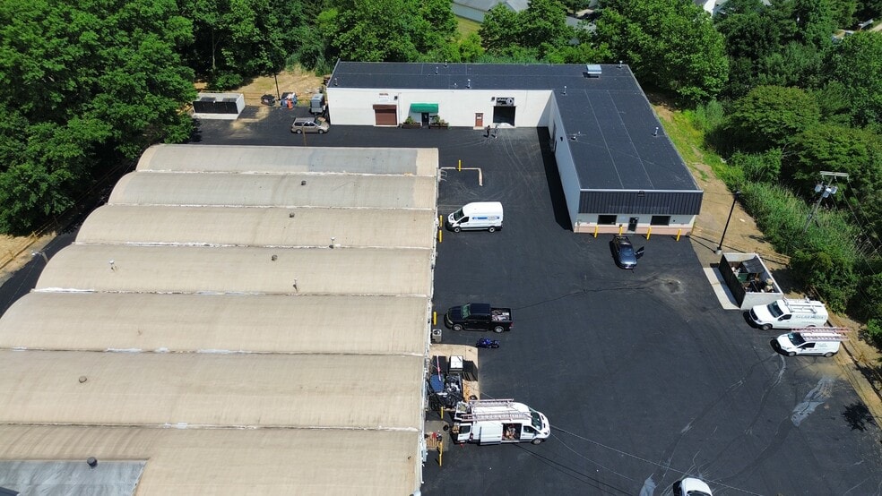 More Photos Of 179a South St, Freehold Unknown For Lease