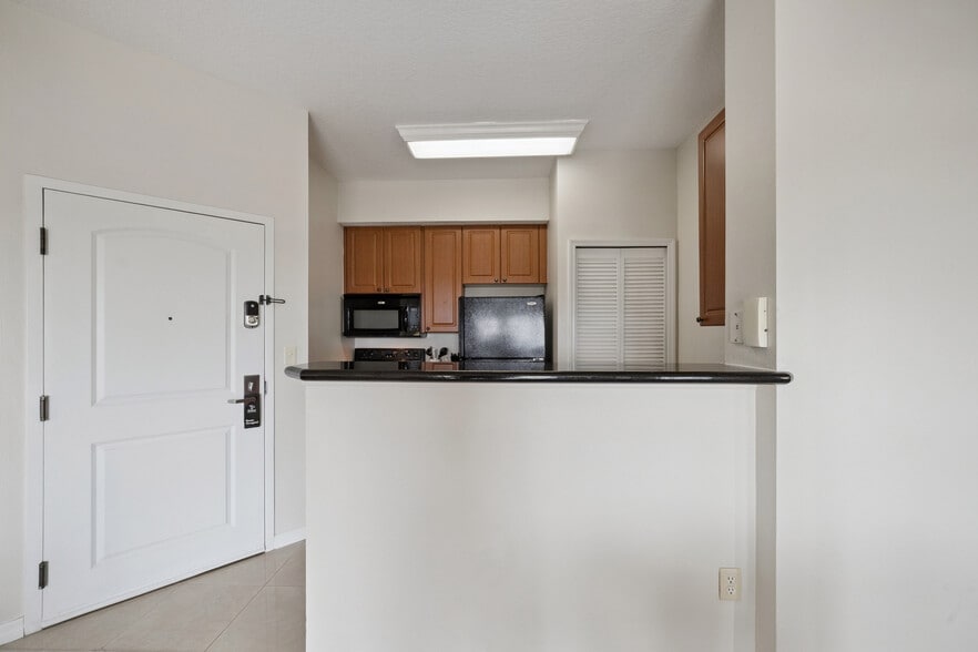 More Photos Of 7383 Universal Blvd, Orlando Hospitality For Sale