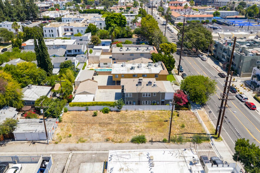More Photos Of 10945 Moorpark St, North Hollywood Land For Sale