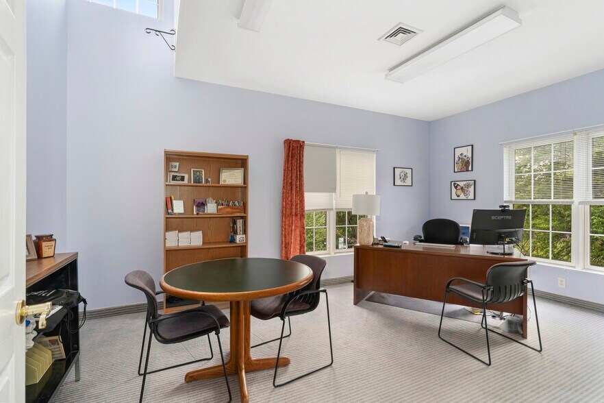 More Photos Of 4 Walter E Foran Blvd, Flemington Office For Sale