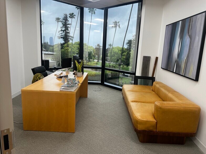More Photos Of 10866 Wilshire Blvd, Los Angeles Office For Lease