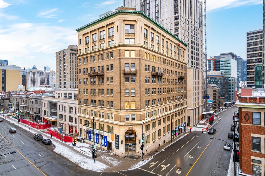 Primary Photo Of 1538 Rue Sherbrooke O, Montréal Medical For Lease