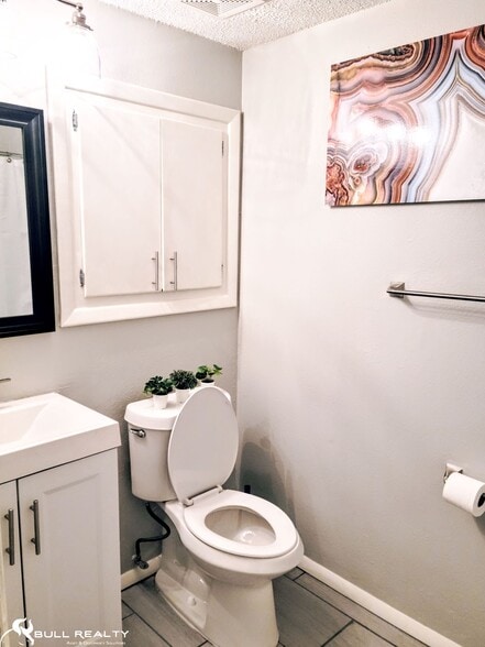 More Photos Of 641 Powder Springs St SE, Smyrna Apartments For Sale