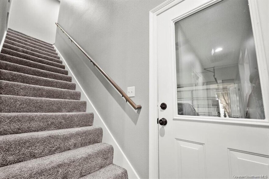 More Photos Of 6418 Topsy Bell Rd, Ragley Specialty For Sale