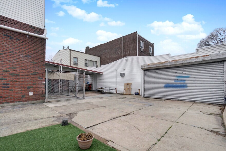 More Photos Of 8409 Rockaway Blvd, Ozone Park Apartments For Sale