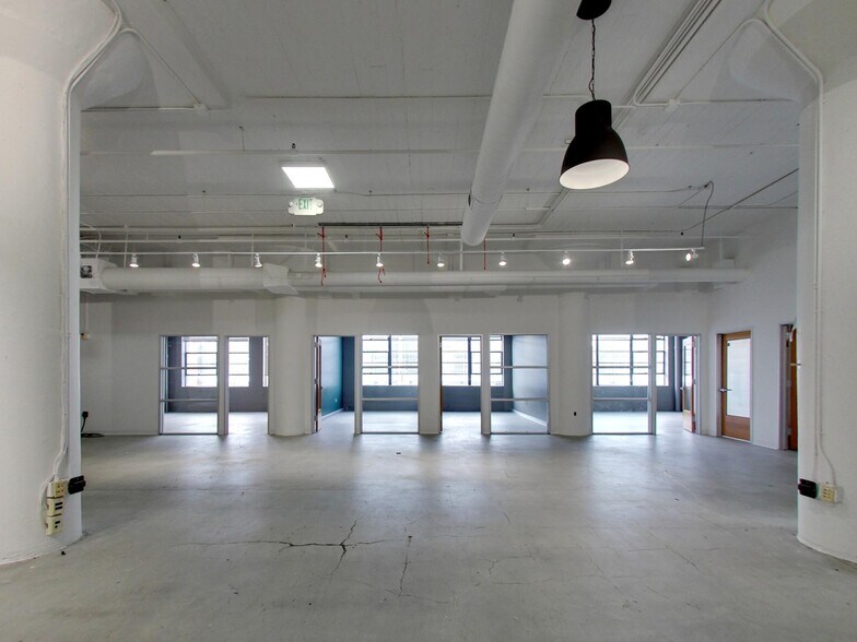 More Photos Of 1890 Bryant St, San Francisco Warehouse For Lease