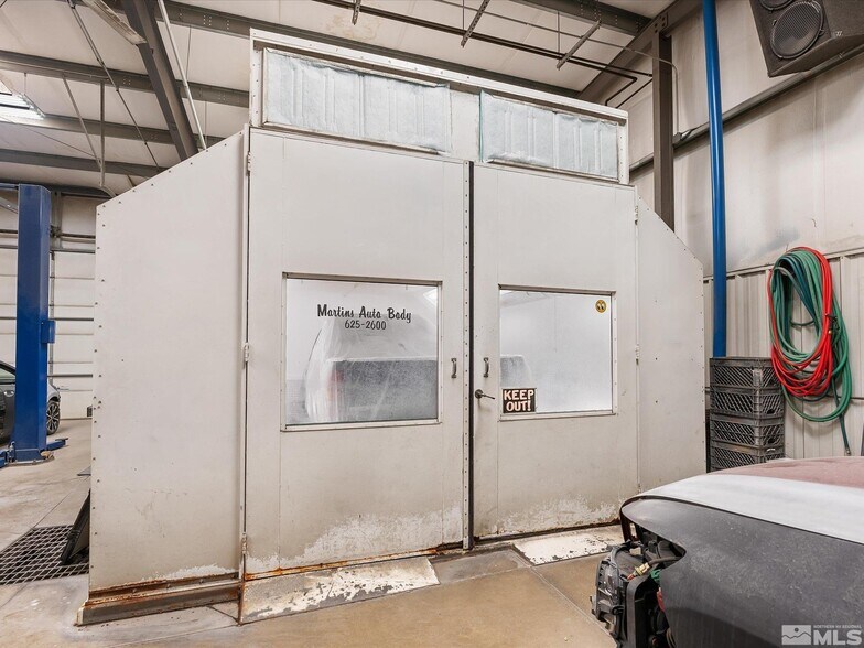 More Photos Of 810 W 6th St, Winnemucca Flex For Sale