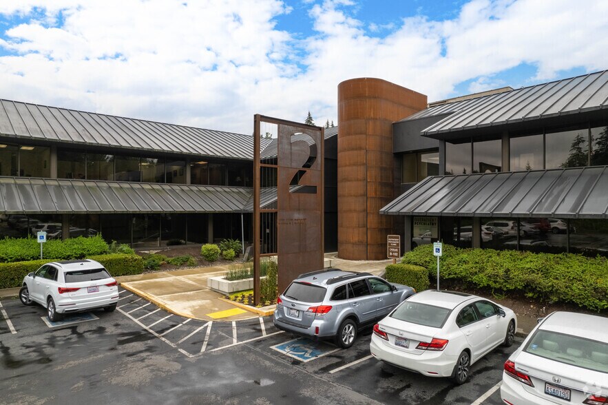 More Photos Of 1750 112th Ave NE, Bellevue Medical For Lease