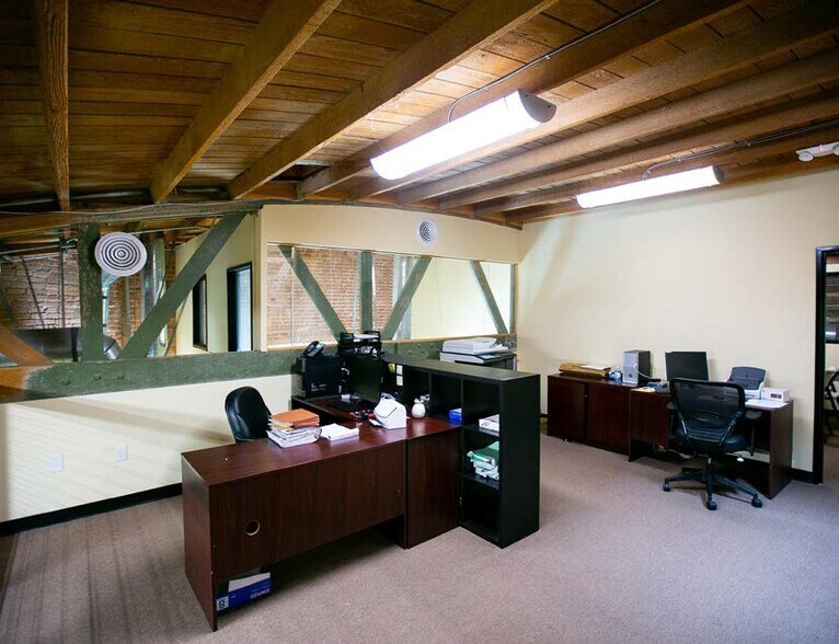 More Photos Of 3608-3610 San Fernando Rd, Glendale Loft Creative Space For Sale