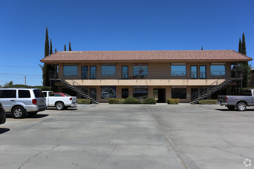 Primary Photo Of 20786 Bear Valley Rd, Apple Valley Office For Lease