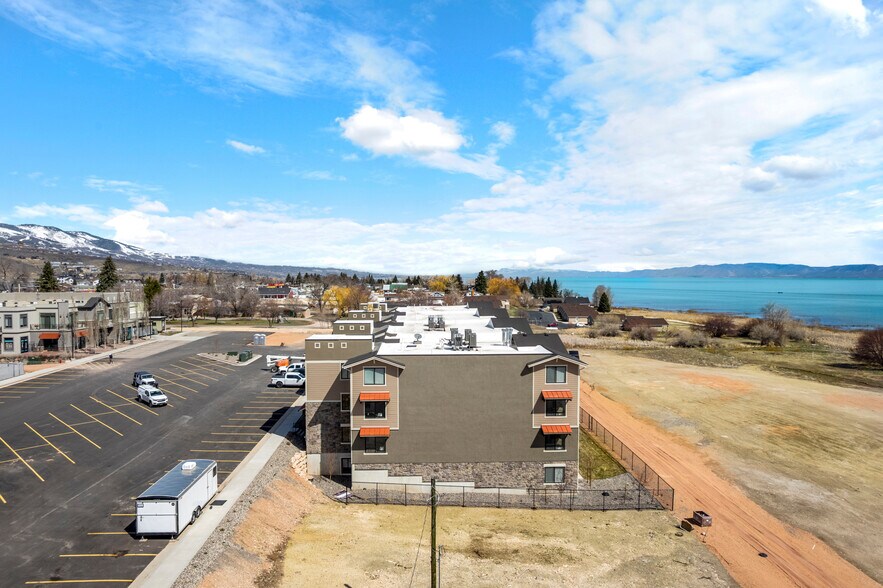 More Photos Of 45 E 150 S, Garden City Apartments For Sale