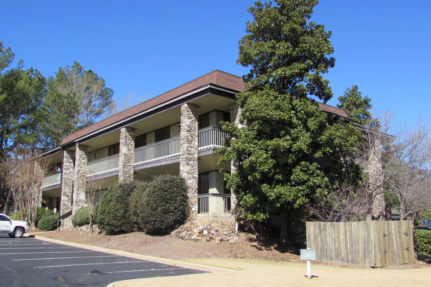 Primary Photo Of 200 Cahaba Park Cir, Birmingham Unknown For Lease