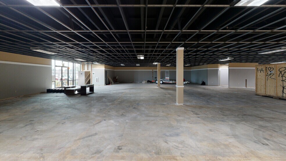 More Photos Of 12178 Tributary Point Dr, Rancho Cordova Freestanding For Sale