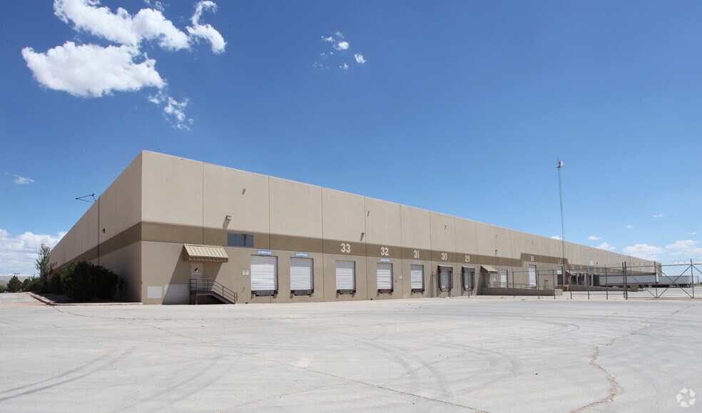 More Photos Of 1401 Pullman Dr, El Paso Distribution For Lease