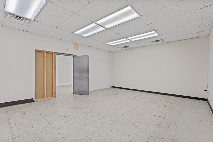 More Photos Of 3510 Bristol Pike, Bensalem Freestanding For Sale