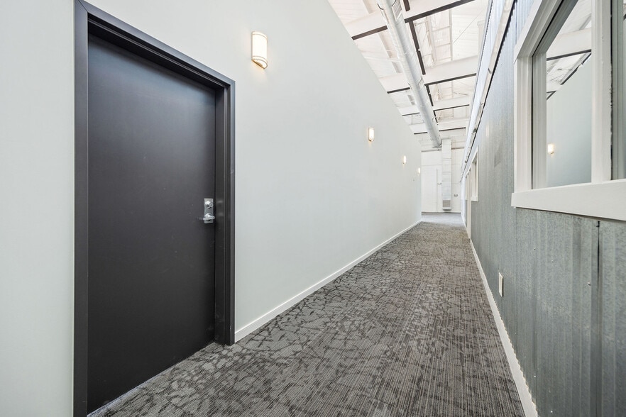 More Photos Of 1716 Summit Ave, Richmond Apartments For Sale