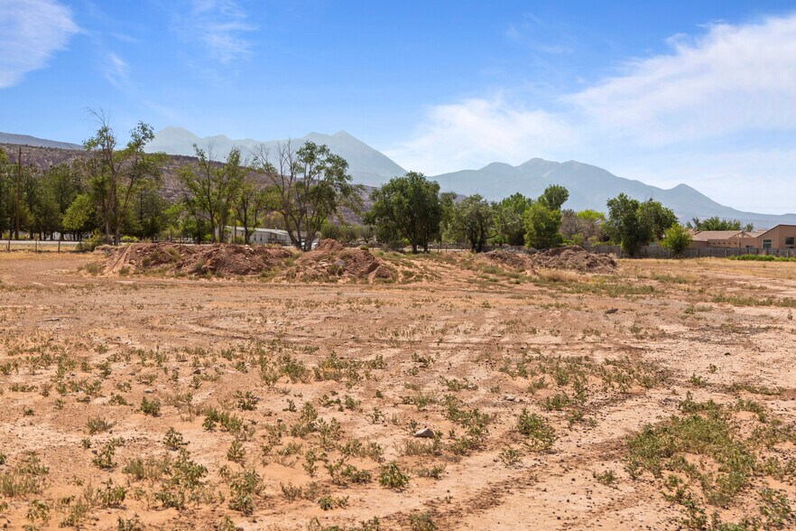 More Photos Of 3640 Spanish Valley dr, Moab Land For Sale