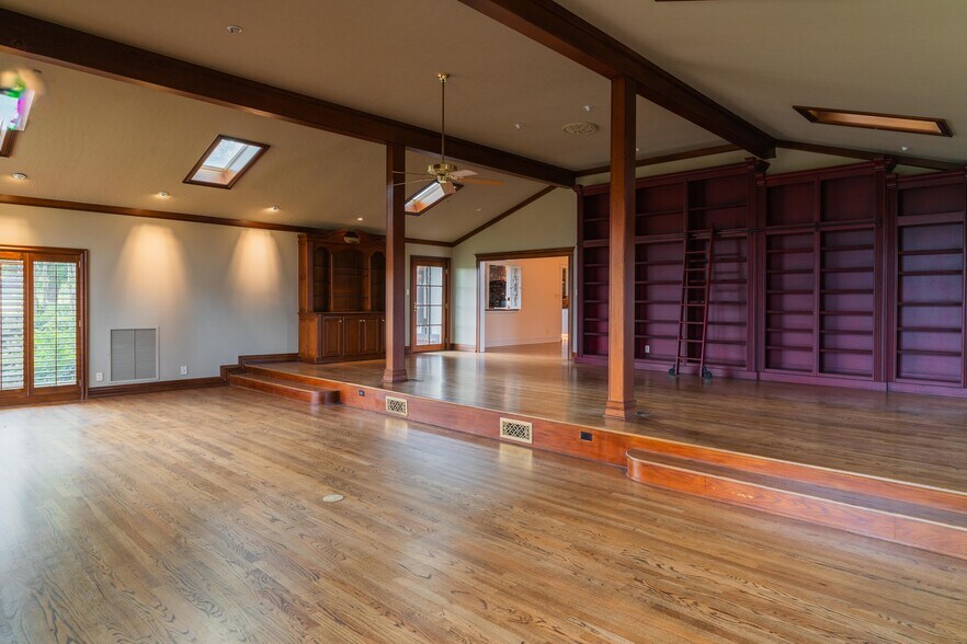 More Photos Of 3655 Beach Way, Van Buren Land For Sale