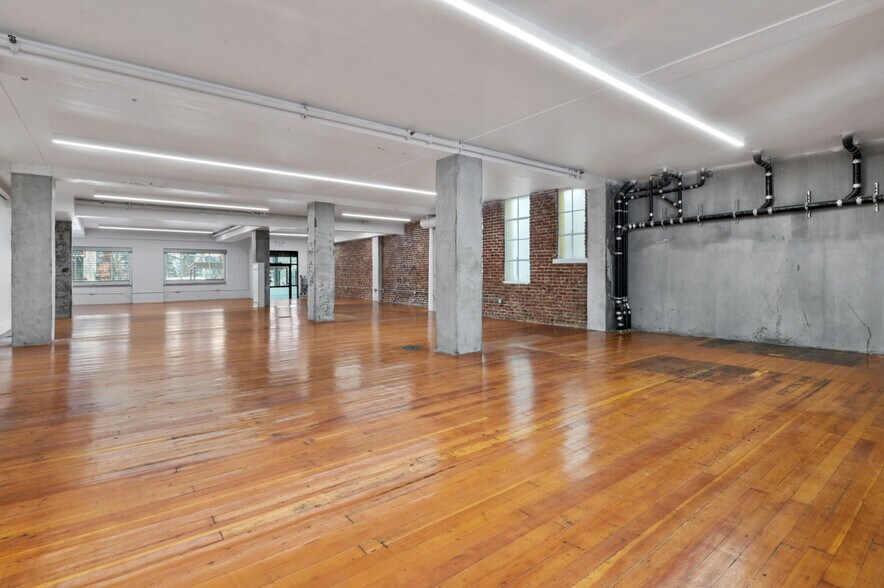 More Photos Of 2101-2129 Mission St, San Francisco Office For Lease