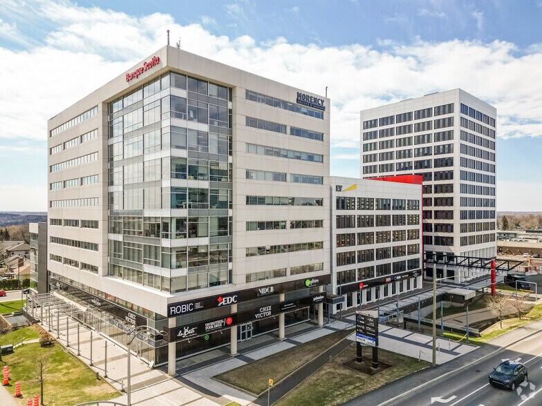 Primary Photo Of 2875 Boul Laurier, Québec Office For Lease