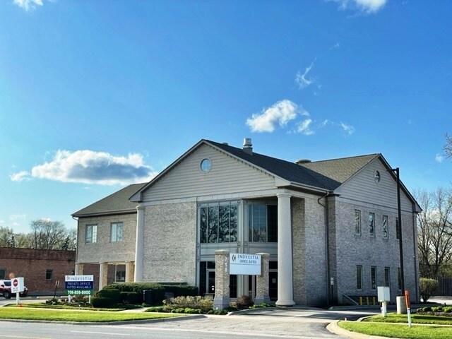 More Photos Of 718 Ogden Ave, Downers Grove Loft Creative Space For Lease
