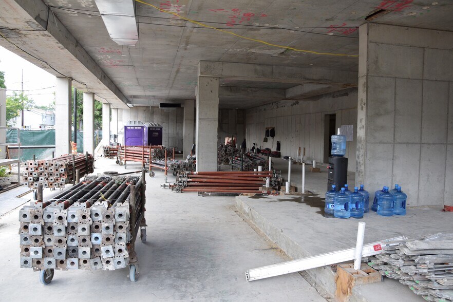 More Photos Of 342 Johnston Ave, Jersey City Apartments For Lease