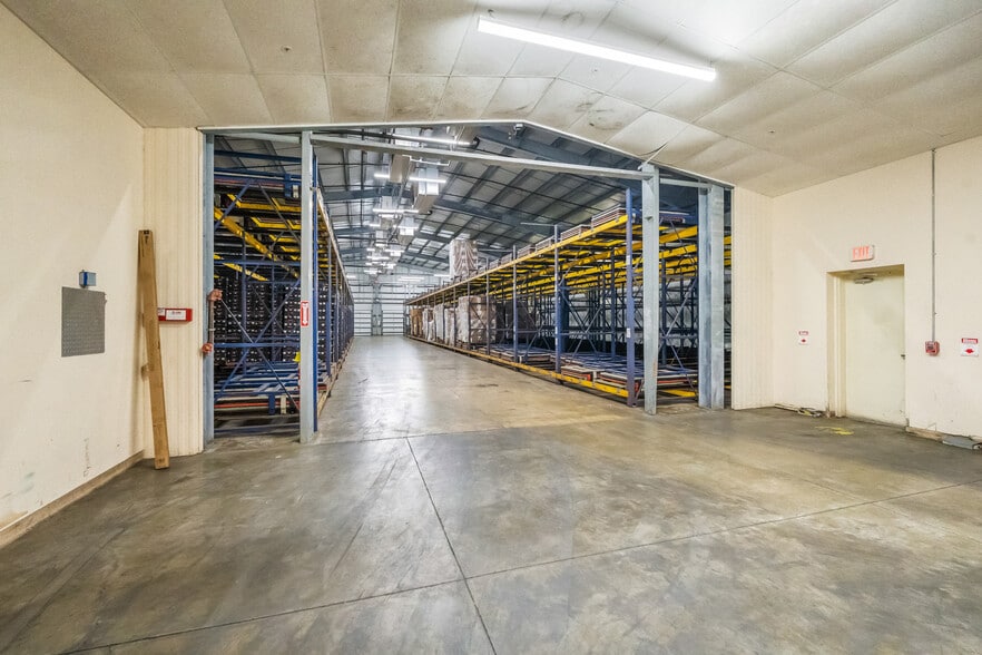 More Photos Of 2600 45th St, Vero Beach Food Processing For Sale