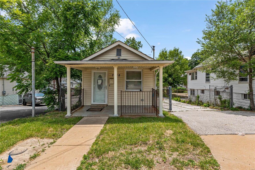 More Photos Of 7228 West Florissant Ave, Jennings Office For Sale