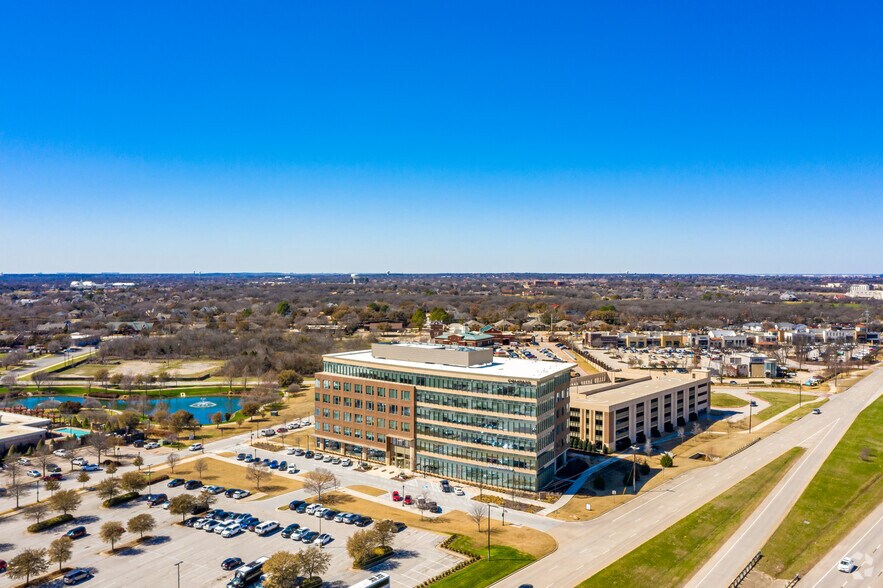 More Photos Of 550 Reserve St, Southlake Coworking Space