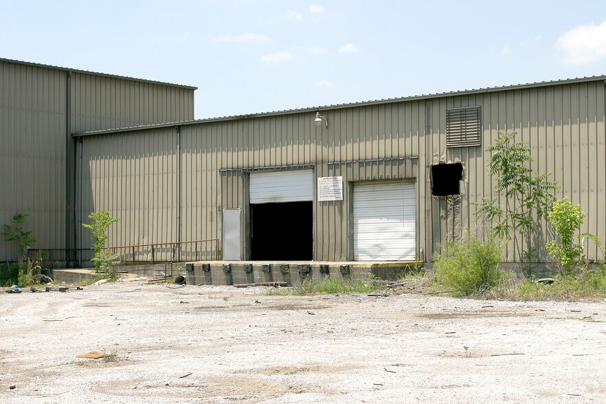 More Photos Of 3435 27th Ave N, Birmingham Manufacturing For Sale