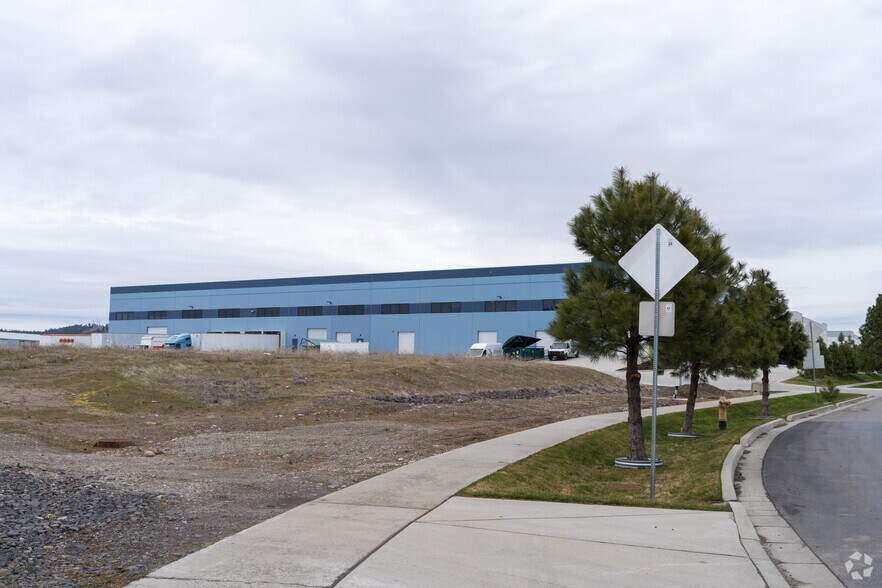 More Photos Of 2601 E Ferry Ave, Spokane Warehouse For Lease