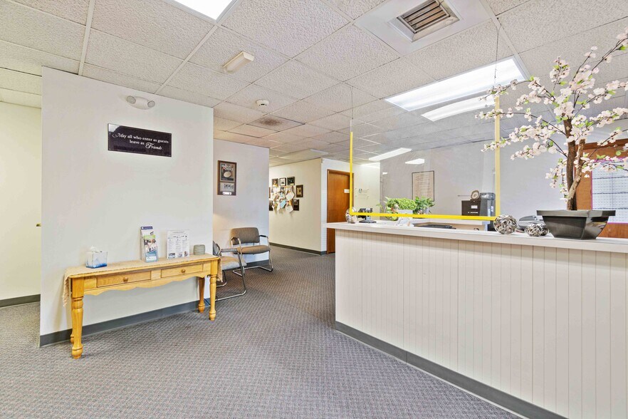 More Photos Of 13049 Frankstown Rd, Pittsburgh Medical For Sale