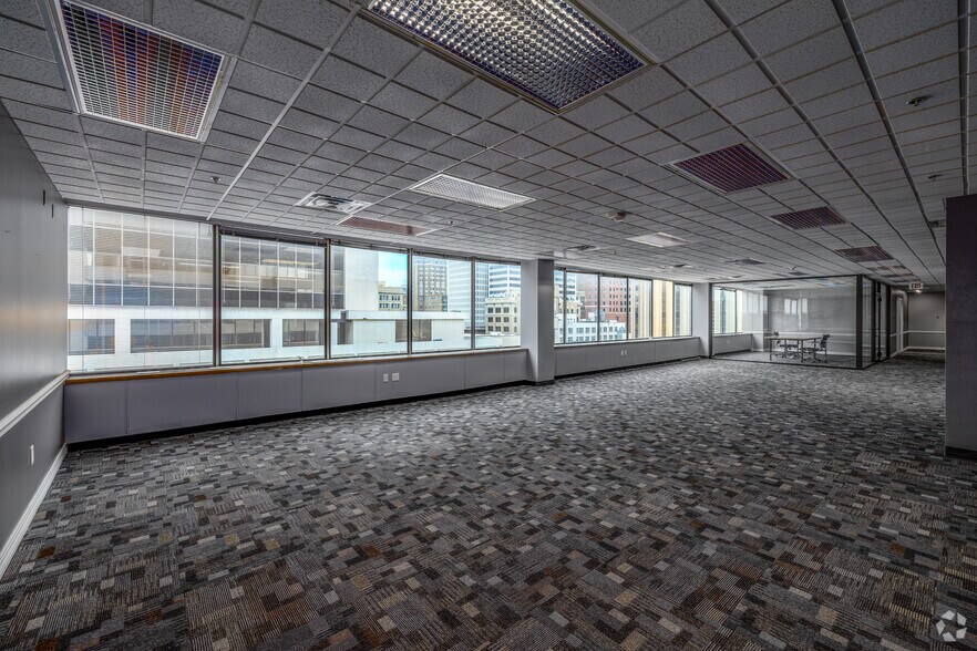 More Photos Of 601 S Boulder Ave, Tulsa Office For Sale