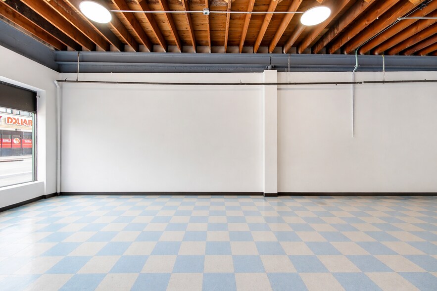 More Photos Of 3426 W Diversey Ave, Chicago Storefront For Lease