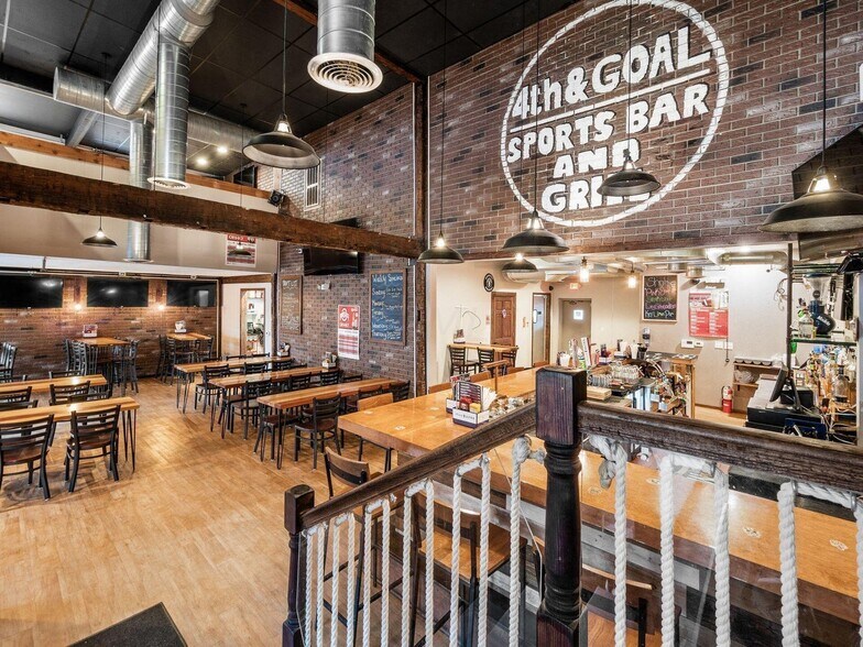 More Photos Of 7360-7362 E Main St, Reynoldsburg Storefront Retail Office For Sale