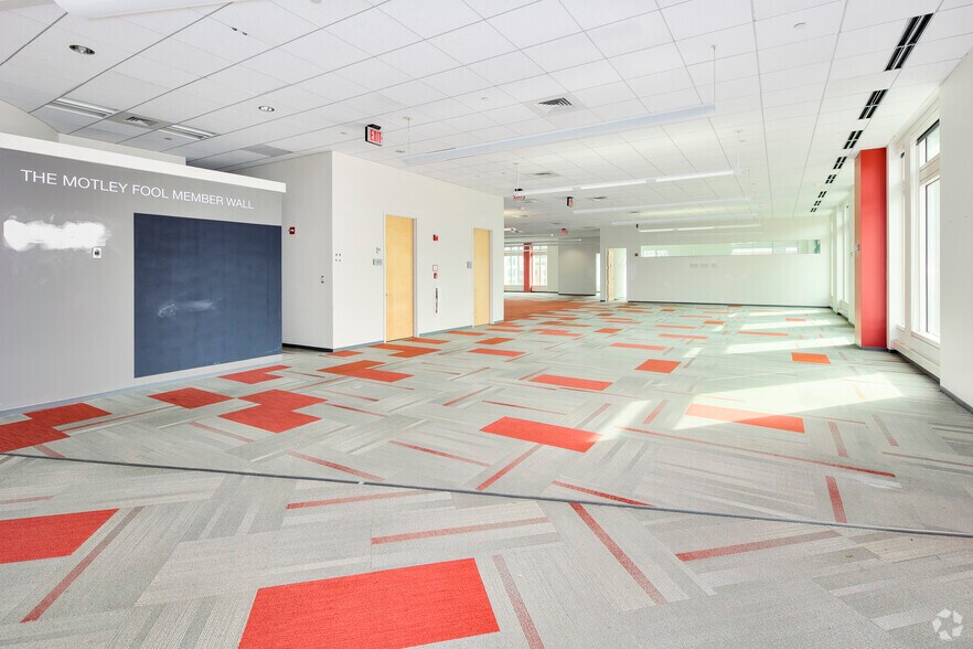 More Photos Of 2000 Duke St, Alexandria Office For Sale