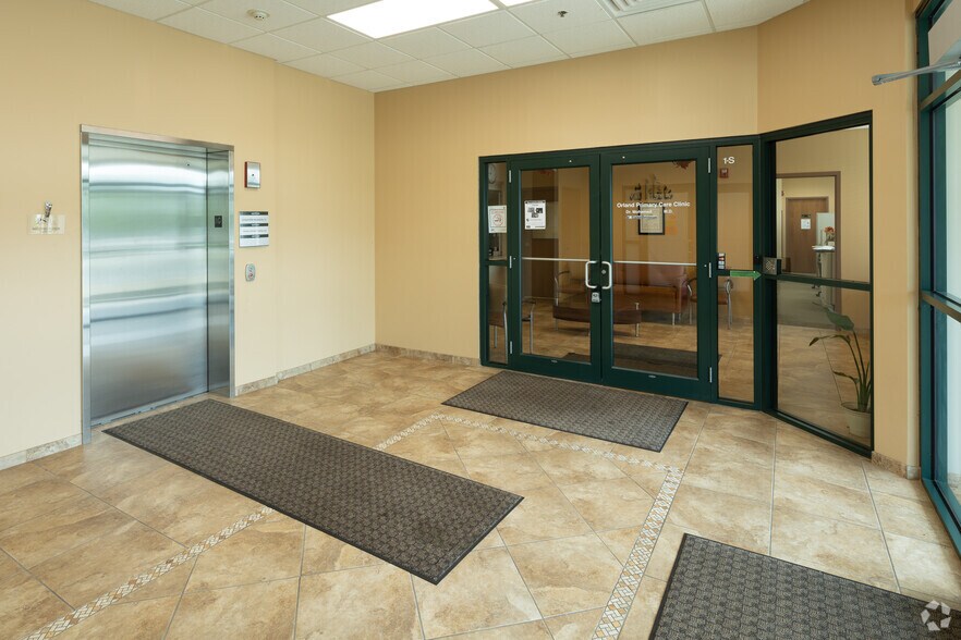 More Photos Of 14489 John Humphrey Dr, Orland Park Medical For Sale