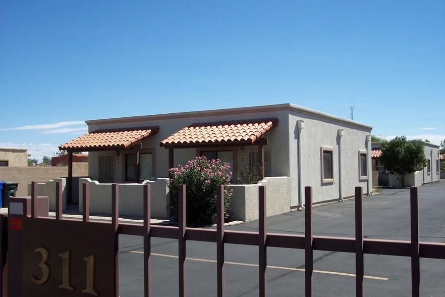 More Photos Of 311 W Pastime Rd, Tucson Apartments For Sale