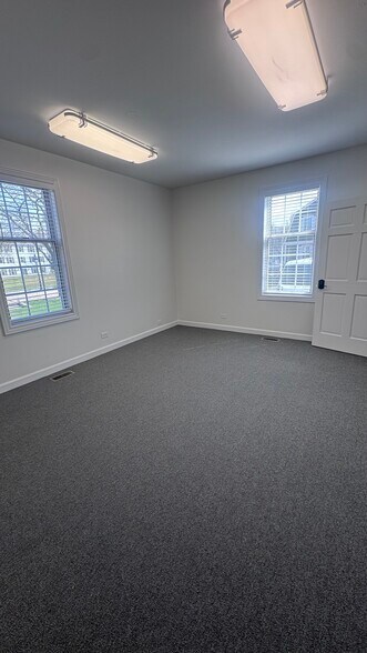 More Photos Of 1630 W Colonial Pky, Inverness Office For Lease