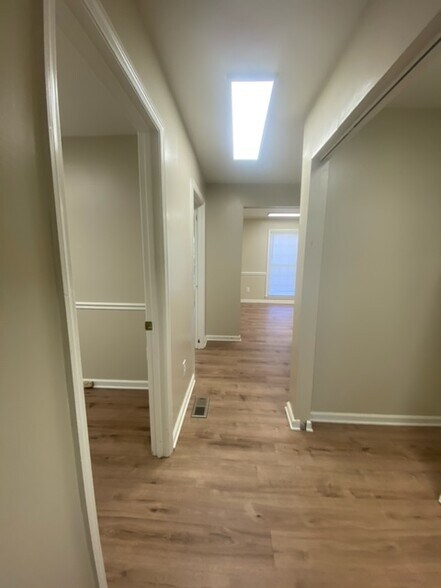 More Photos Of 5 Calendar Ct, Columbia Medical For Lease