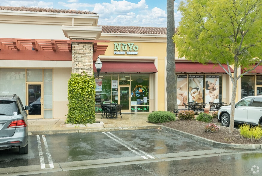 More Photos Of 2750-2790 E Bidwell St, Folsom Unknown For Lease