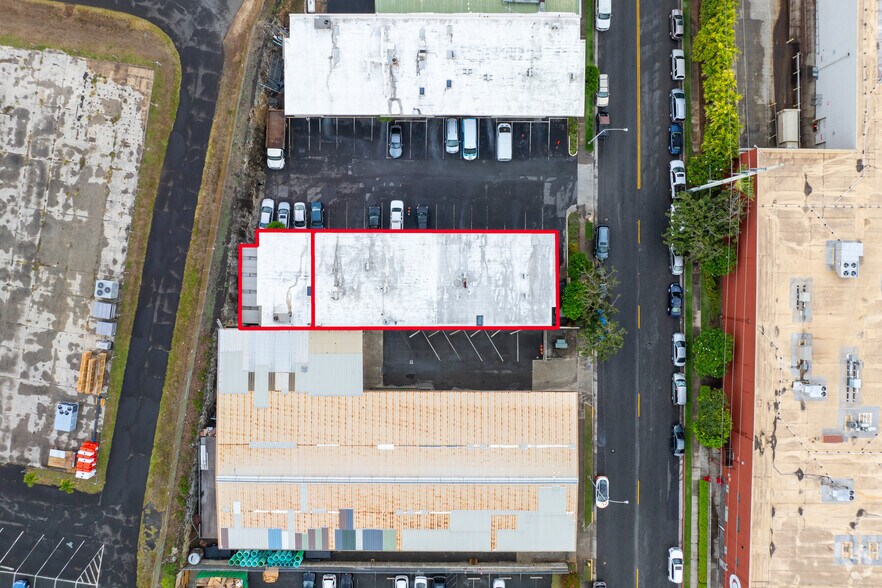 More Photos Of 4355 Lawehana St, Honolulu Industrial For Sale