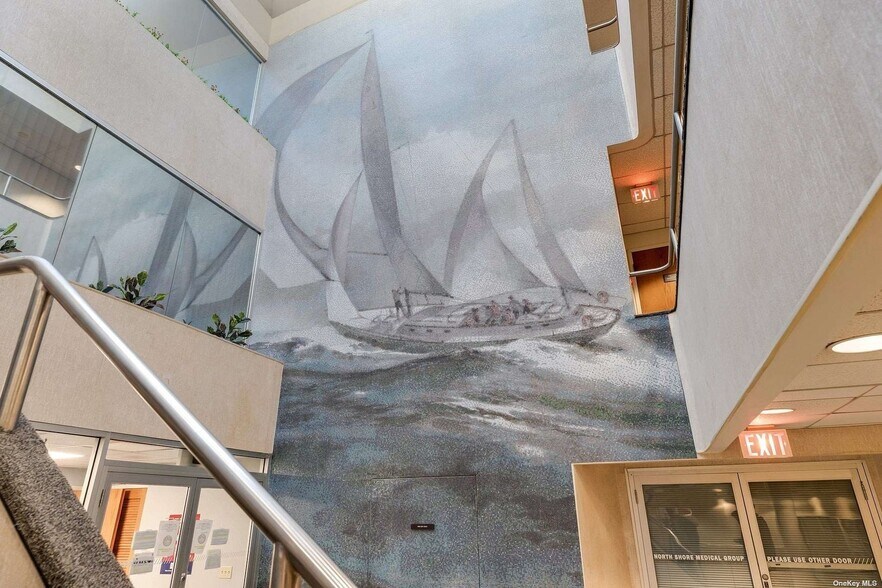 More Photos Of 775 Park Ave, Huntington Medical For Sale