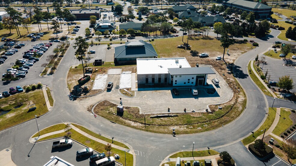 More Photos Of 1217 Magnolia Village Way, Leland Office For Lease